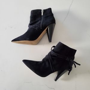 Marc Fisher Booties Women Black Size 7M Suede Pointed Toe Western Ankle Boot